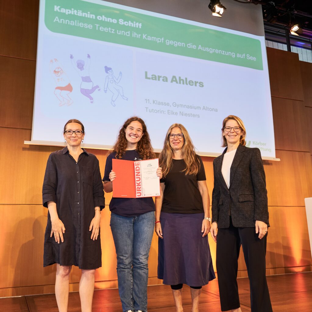 Zum dritten Mal gewinnt Lara Ahlers den Landessieg im Geschichtswettbewerb des Bundespräsidenten.